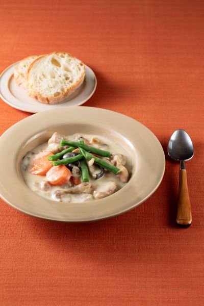 鶏肉ときのこのクリームシチュー。