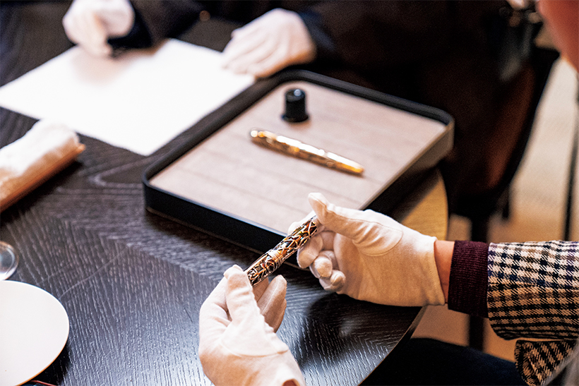 モンブラン〕気持ちが高まるアートな万年筆 ヴェルサイユ宮殿に想いを