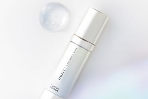 冬の乾燥に。皮膚科学に基づく信頼の化粧品で丁寧な“肌育”を