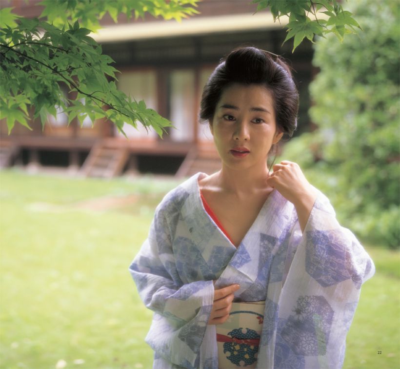 『吉永小百合』（世界文化社）／撮影 篠山紀信