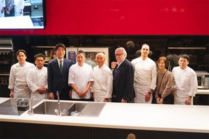 山梨の日本酒「七賢」と、フレンチの巨匠アラン・デュカス氏が切り拓く、日仏をつなぐ新たなペアリングの可能性