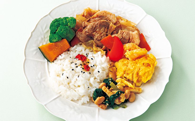 エネルギー590kcal たんぱく質20.2g 糖質47.1g