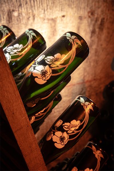 ピュピトルに差し込まれた「ペリエ ジュエ ベル・エポック」のボトル。