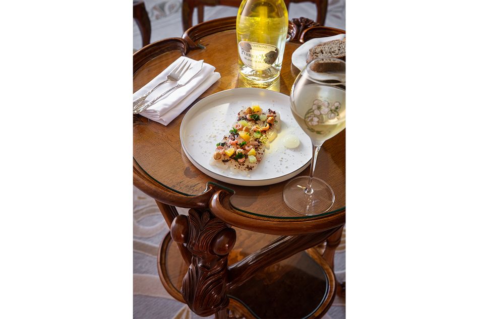 「ペリエ ジュエ」　シャンパーニュ 個性豊かなワイナリーを巡る旅へ