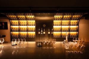 「ニコラ フィアット」　シャンパーニュ 個性豊かなワイナリーを巡る旅へ