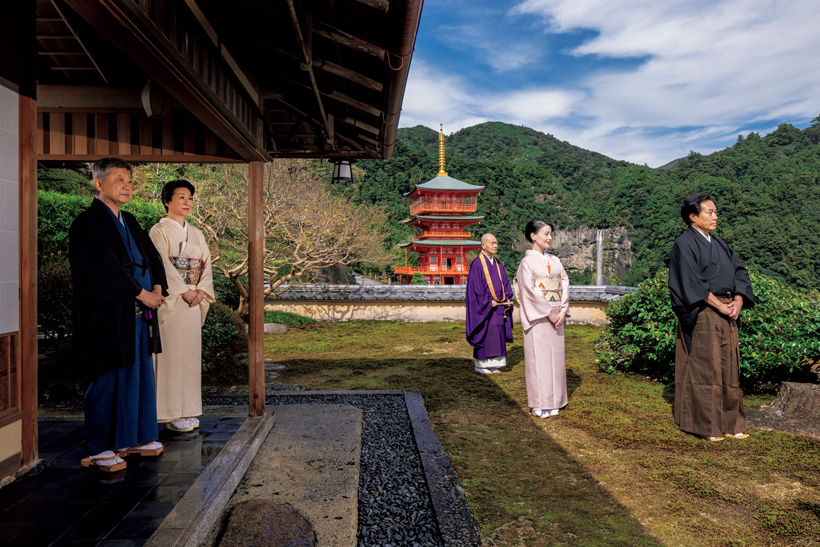 世界遺産「那智滝」を望む茶会 後鳥羽院熊野詣に思いを馳せて | 家庭画