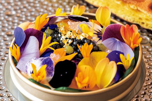 博多に誕生した極上フレンチ・リュニック ラボ。旬を味わえる美食の舞台