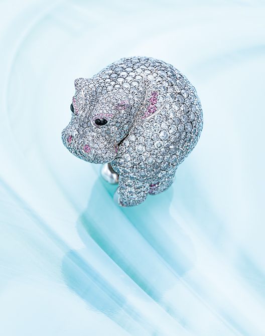 愛らしさをまとった究極のアニマルリング