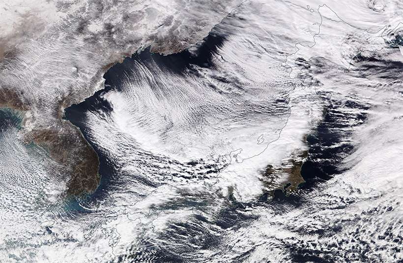 日本海側にドカ雪をもたらす雲の帯、「JPCZ」の正体 | 家庭画報.com