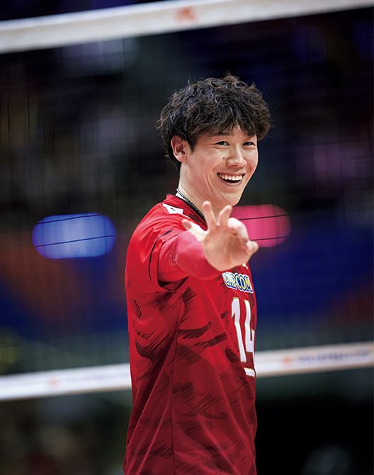 2025年夏にネーションズリーグ（VNL）にて戦い抜いた、2大エース（髙橋選手の写真は次回掲載）。結果は残念ながら準々決勝敗退となってしまったが、これからの、そして2026年の戦いに向けて前を向く。写真はドイツ戦のもの。