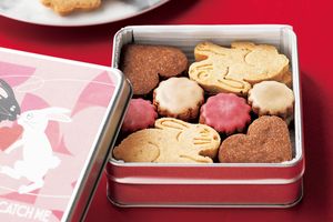 缶も可愛い！ 動物たちの愛らしさにも心和む、エイタブリッシュのヴィーガンクッキー