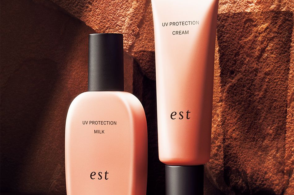 過酷な環境に挑むUVが誕生。高い紫外線防御効果に加え、保温も叶えます