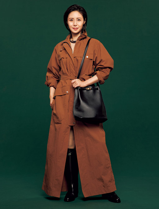 GUCCI★ゴールド&amp;ブラック 細ベルト❤︎松嶋菜々子着用 画像・写真 松嶋菜々子&堀内敬子ら、自然な笑顔が素敵な“居酒屋