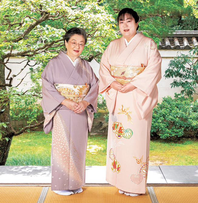 京都・冷泉家の華やかな雛祭り。姫君たちが愛した、伝来の雛人形