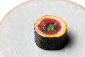 宿泊者以外も来店可。「星のや東京」で、日本のすし文化の多様性を味わう