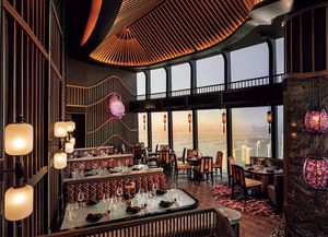 高さ377メートル、世界最高層のホテルがドバイに誕生。インフィニティプールやスパも完備