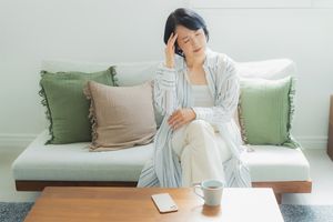 女性に多いめまいの原因は血や水にある？東洋医学の視点からメニエール病についても解説