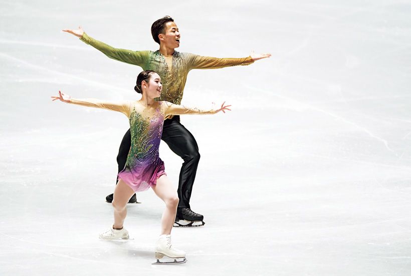 長岡柚奈＆森口澄士組の全日本選手権SPは72.91で2位。写真のFS「Tree of Life」は142.39点、合計215.30点で優勝。
