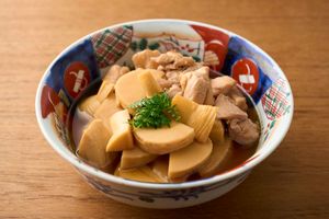 【後編】たけのこの滋味溢れあふれる主菜レシピ。杵島直美さんの「たけのこと鶏肉のあっさり煮」