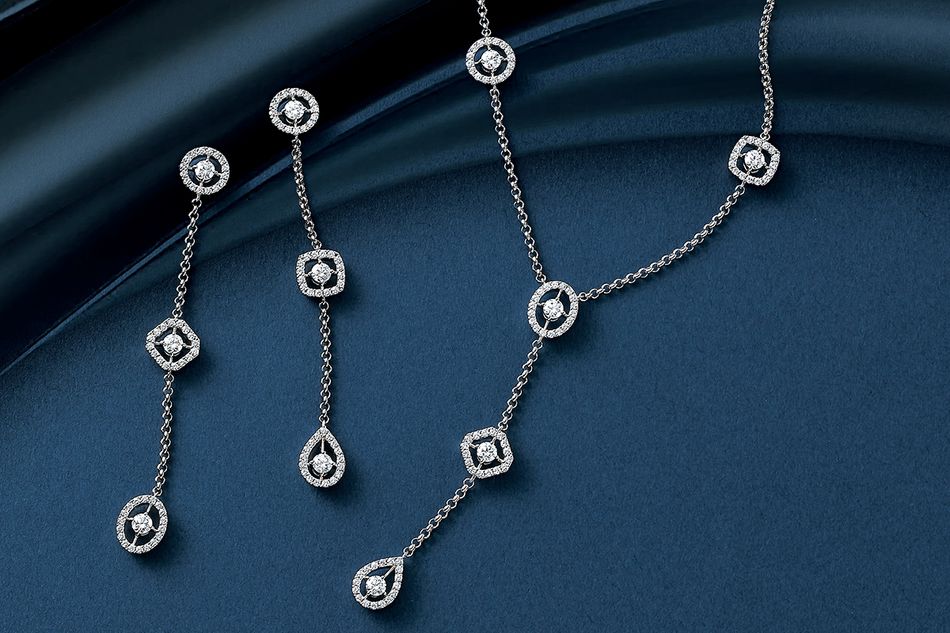 5つのシェイプが躍動感を生む「ロイヤル・アッシャー」のダイヤモンドジュエリー