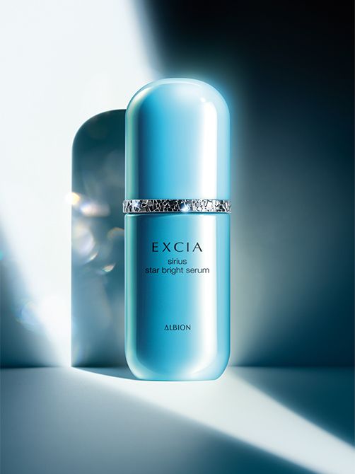 美白有効成分コウジ酸を配合。「エクシア」から新美容液が誕生