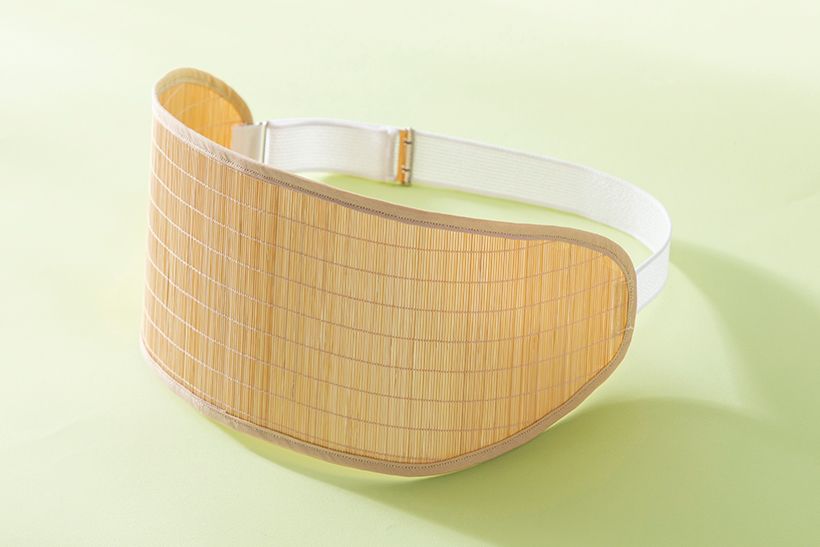 端を先細りにすることで 腰骨への当たりを軽減し、長時間の着用でも快適。