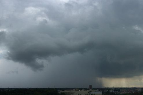 強い雨と大雨は何が違う？　どんな雨が降るか知って適切な備えを