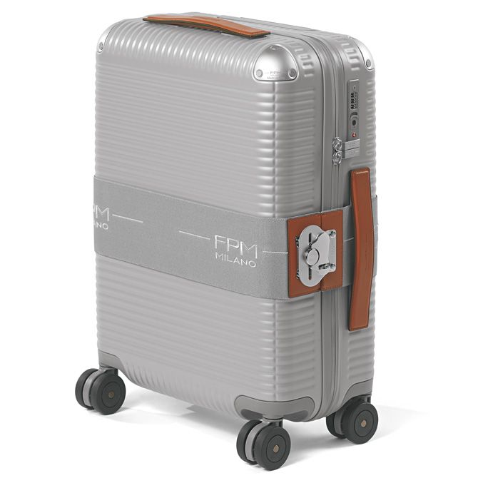 「バンクジップデラックススピナー 55 キャビン」（縦55×横40×マチ20センチ）14万800円／FPM Milano（FPM Milano 表参道 　TEL 03‒6804‒3716）