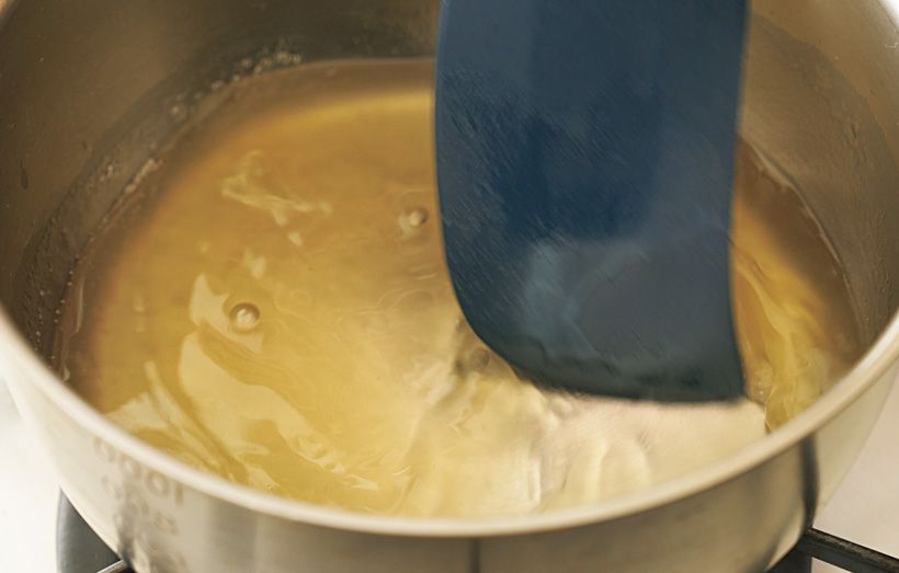 しょうがあん。最後にすりおろしたしょうがを加える。