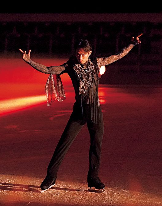 暗闇で滑る誰もが主役。驚きの連続、『滑走屋』