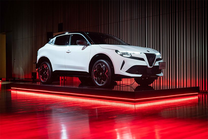 120台限定カラーのアルファロメオ「ジュニア」も展示