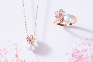 一粒の艶やかなパールとともに。可憐に煌く「ミキモト」新作ジュエリー