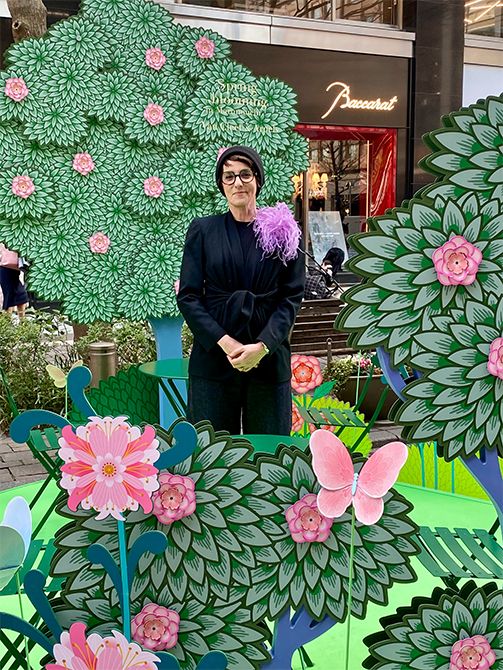 オープニングにはシャルロット・ガストーさんが来日。児童文学のイラストレーションを専門とする彼女は作品同様、とてもチャーミングな女性でした。