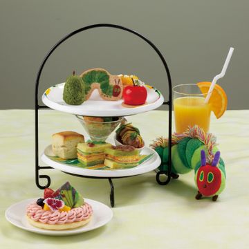 名作絵本『はらぺこあおむし』が、帝国ホテル 東京のアフタヌーンティーとして登場