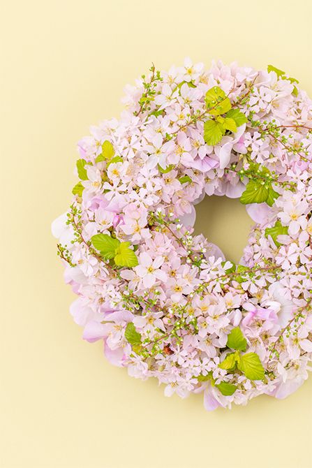 4月の生花のリース。