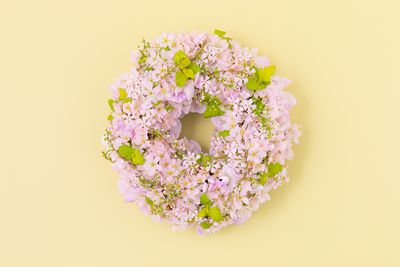 4月の生花のリース。