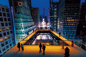 【NY】One Times Square　“世界の交差点（タイムズスクエア）”を味わう、唯一の屋外デッキ