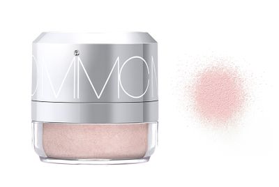 ナチュラルホワイトニングミネラルパウダーサンスクリーン（ポンポンタイプ） 全2色 6g 6930円／MiMC（エムアイエムシー）