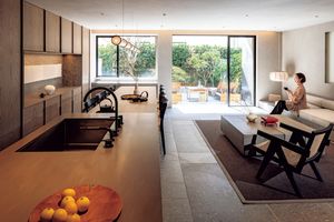 マンション以上ホテル未満。都心にいながら本格的なサウナと茶の湯を楽しむリノベーション