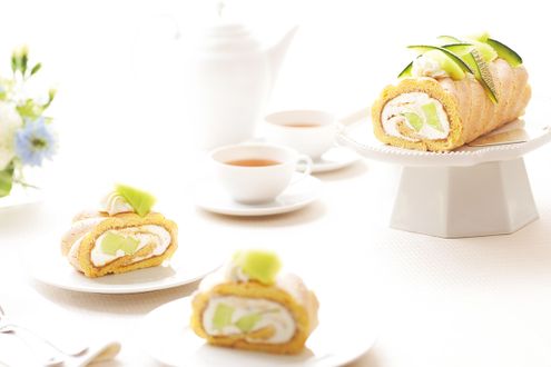 さっくり生地の贅沢「メロンロールケーキ」レシピ。人気パティシエ・江口和明シェフ考案
