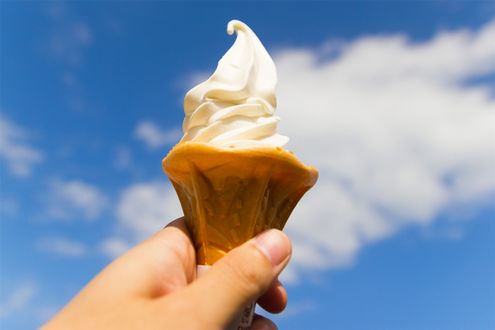平均気温25℃が境界線。気温とアイスクリームの需要の関係