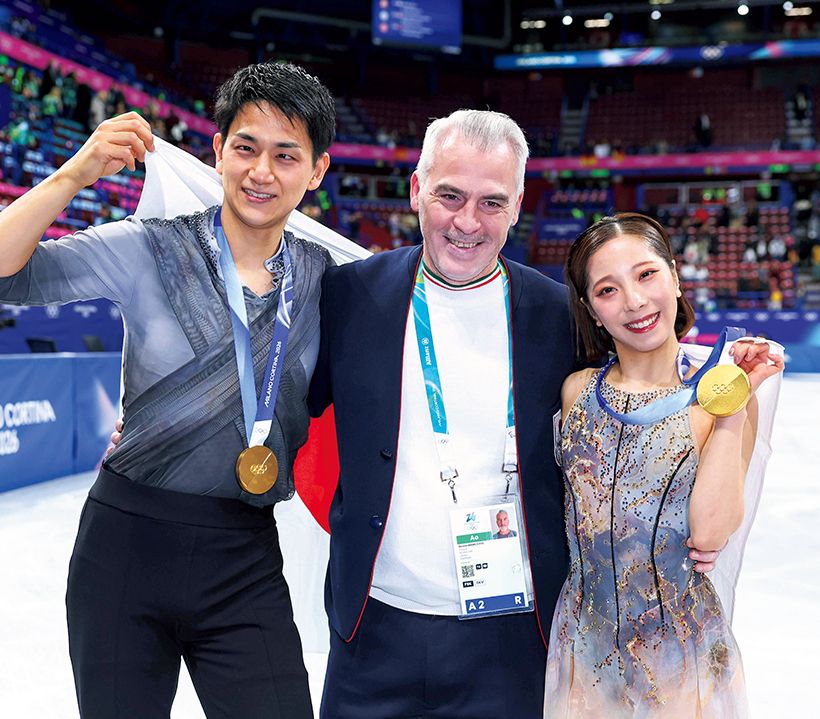 FSで驚異の世界歴代最高得点を獲得。嬉し涙の金メダル。　写真／スポーツ報知〈アフロ）