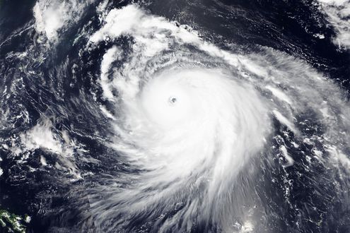 海外のハリケーンやサイクロン、そして日本の台風。それぞれの違いとは