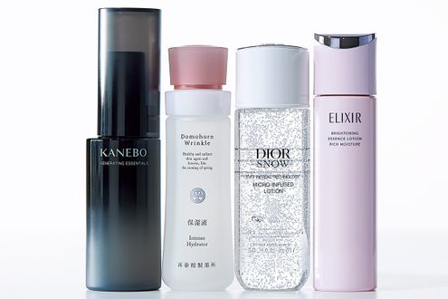 美容エディターが選ぶ「高機能ローション」4選。肌の力を目覚めさせる豊かな使い心地