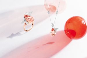 愛と幸運の象徴・ハチドリを、いつもそばに。ブシュロンの「アニマルコレクション」