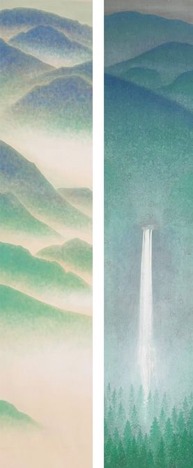 「白神」（右）雁皮紙、天然岩絵具、胡粉、墨 「雲蒸す山々」（左）雁皮紙、天然岩絵具、胡粉、墨