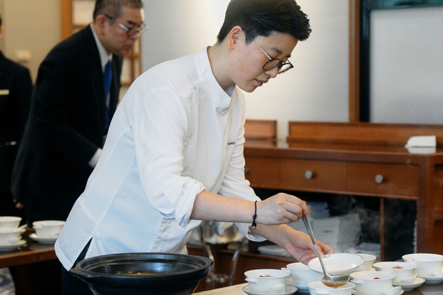 中国本土や海外のラグジュアリーホテルで活躍してきたチャン氏。湖南各地の屋台料理から山間部の郷土食まで幅広い料理に触れながら、探求し続けているという。 