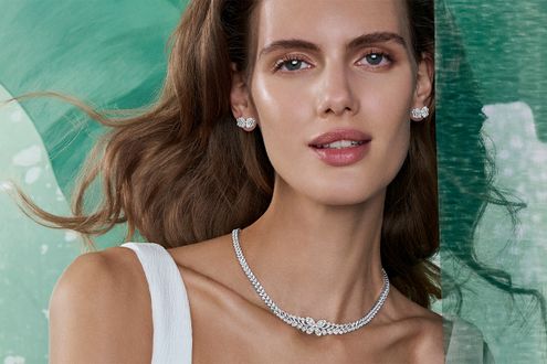 グラフのブランドのアイコン「バタフライ」に新たな光を放つ新作登場です