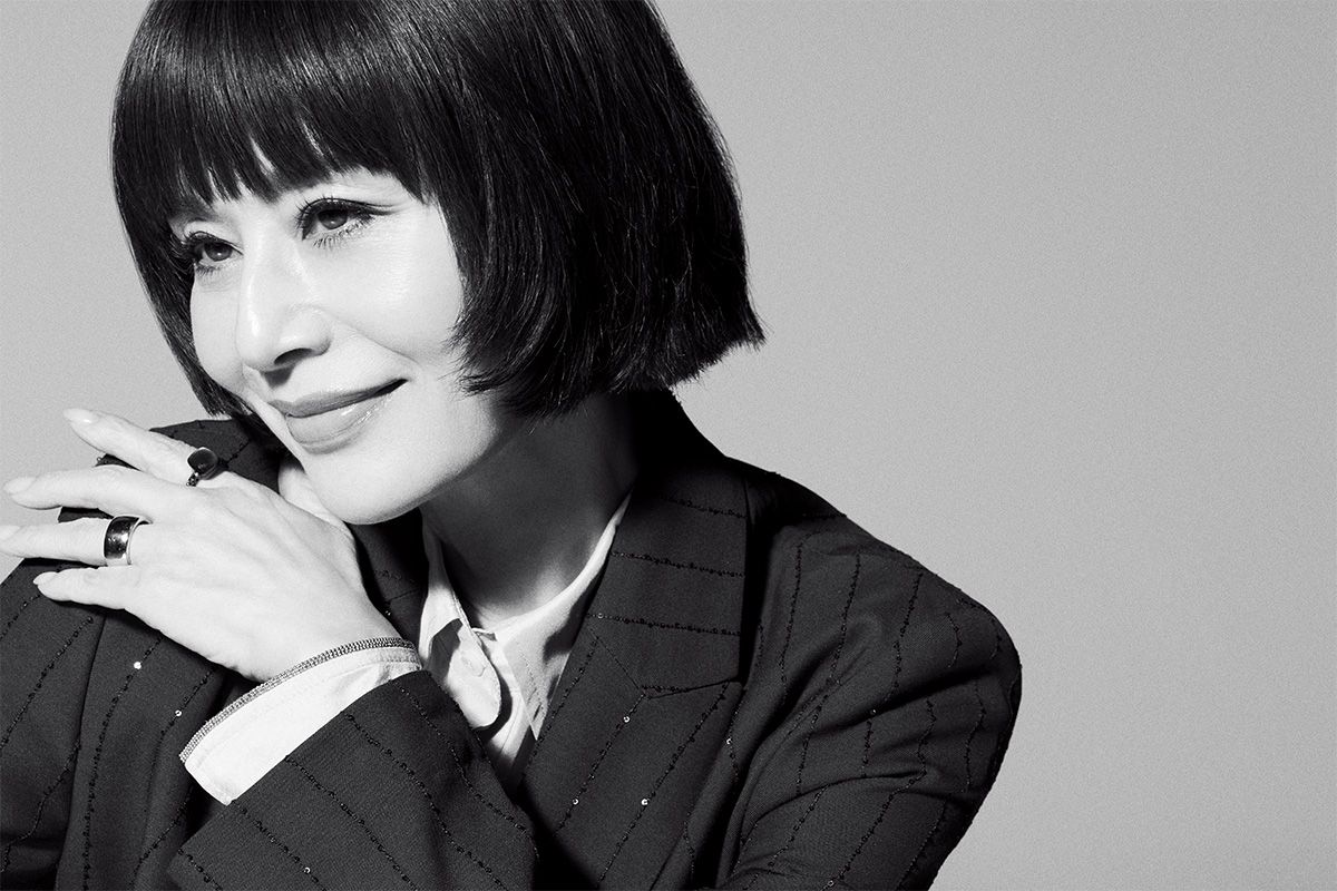 大地真央さんがシール帳デビュー。70歳を迎え最近のプライベートについて教えていただきました