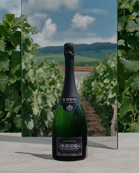 単一畑から生まれるクリュッグ クロ・ダンボネ 2008（Krug Clos d’Ambonnay 2008）。テロワールの個性を純粋に反映したキュヴェ。ロンドンでの完成された華やかな印象に対し、アンボネでは早朝の静けさの中で、その緊張感と純度がより明確に感じられた。